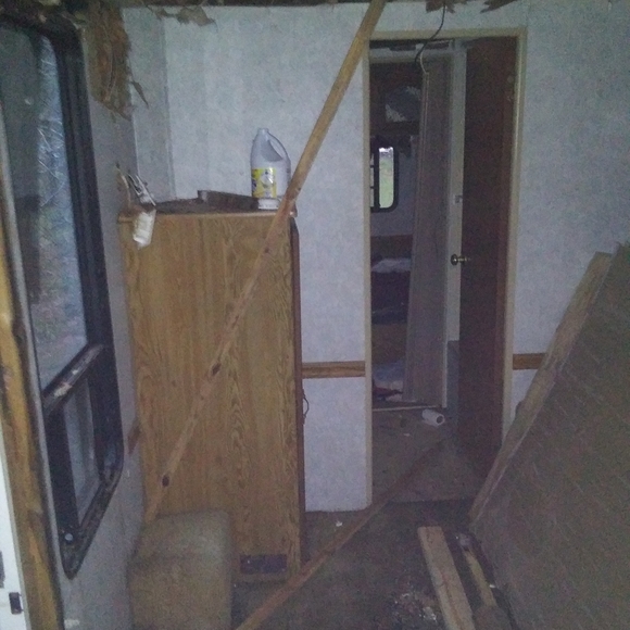 Camper located pineville la - Picture 11 of 16